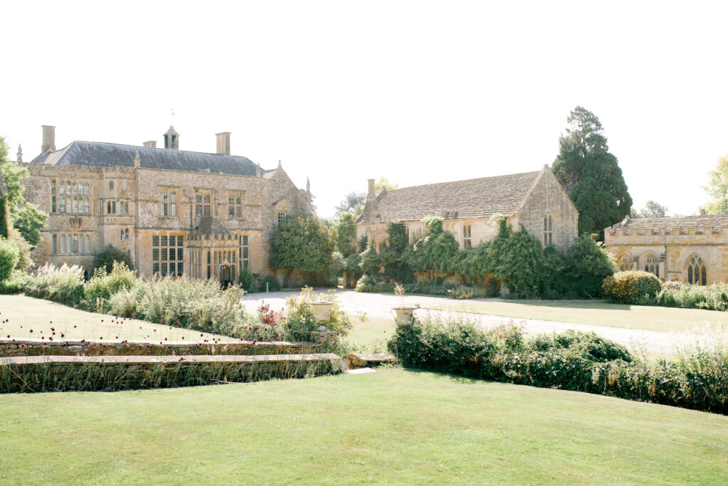 Country house Wedding Venue and gardens in Somerset